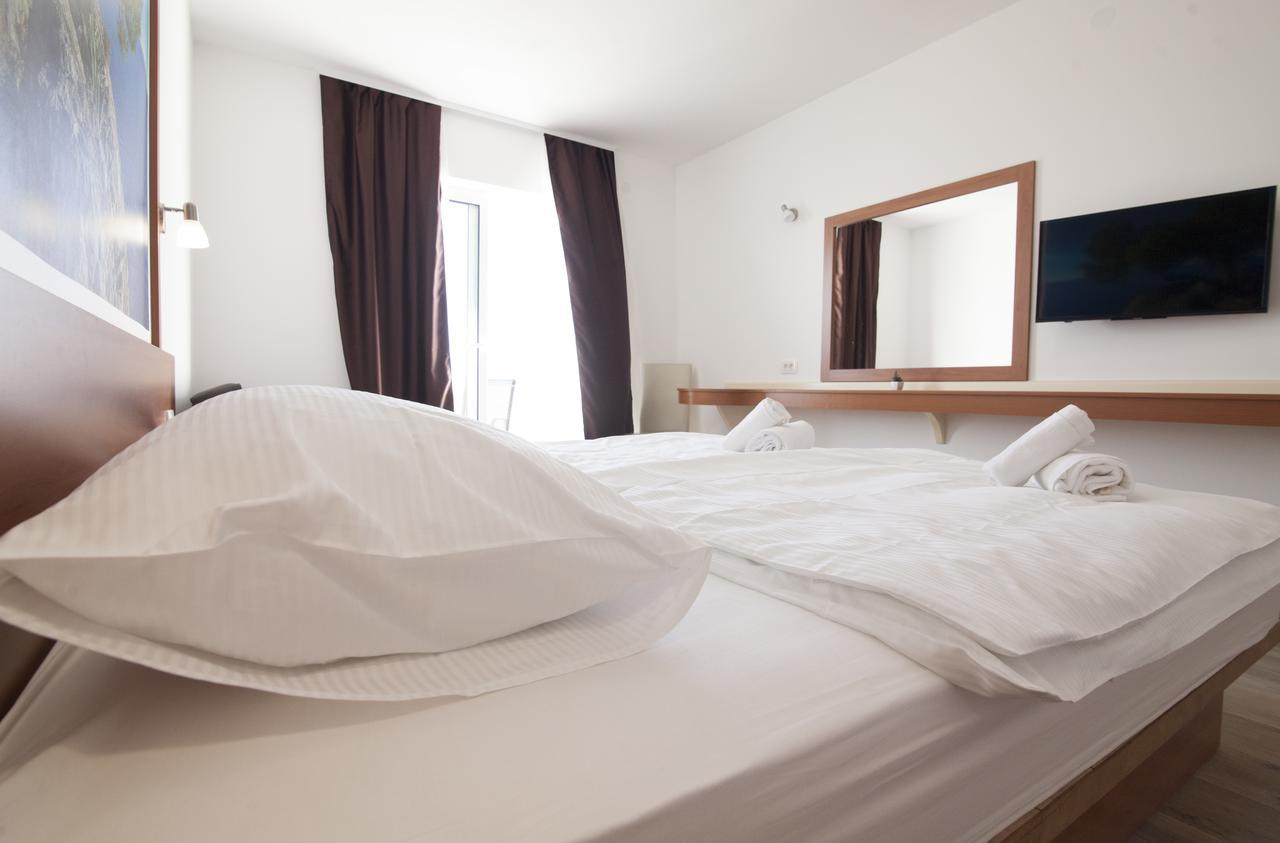 Villa Amorena - Adults Only Бол Экстерьер фото