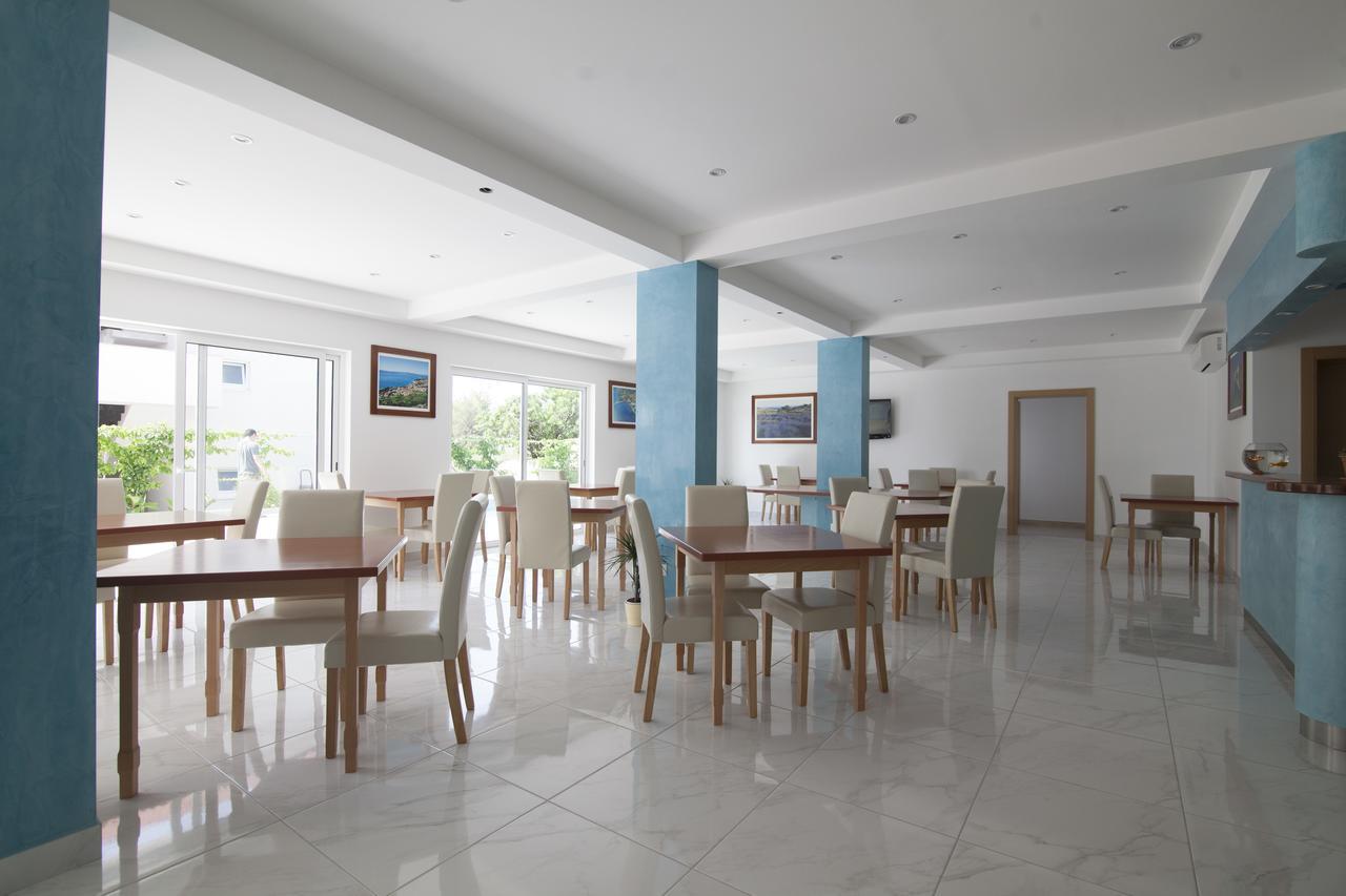 Villa Amorena - Adults Only Бол Экстерьер фото