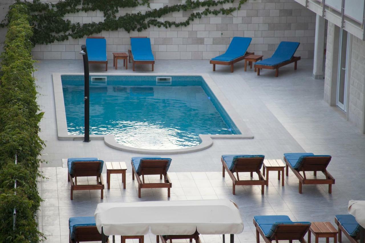Villa Amorena - Adults Only Бол Экстерьер фото